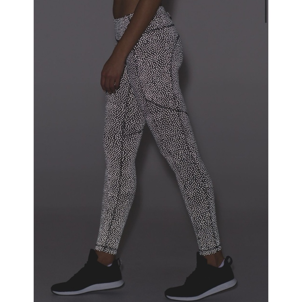 Rare NWT Lululemon Speed Tight‎ V Reflective leggings Sz 4